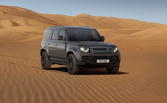 都会の夜に映えるディフェンダーの特別仕様車が登場|Land Rover 都会の夜に映えるディフェンダーの特別仕様車が登場|Land Rover