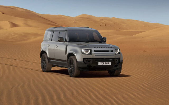 都会の夜に映えるディフェンダーの特別仕様車が登場|Land Rover 都会の夜に映えるディフェンダーの特別仕様車が登場|Land Rover