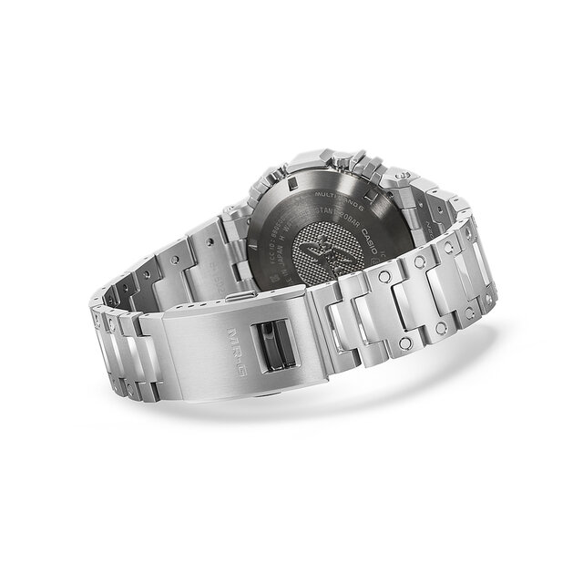 Gショック初号機の角型デザインを採用した最上位メタル機2機種がついにリリース|G-SHOCK Gショック初号機の角型デザインを採用した最上位メタル機2機種がついにリリース|G-SHOCK