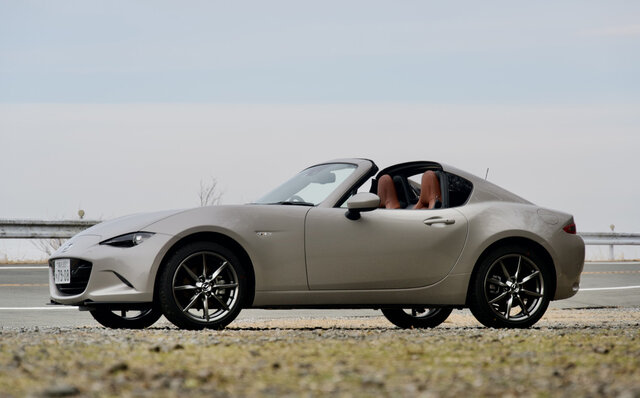 改良型マツダ ロードスターに試乗──KPCによる最高の走りを体感｜MAZDA 