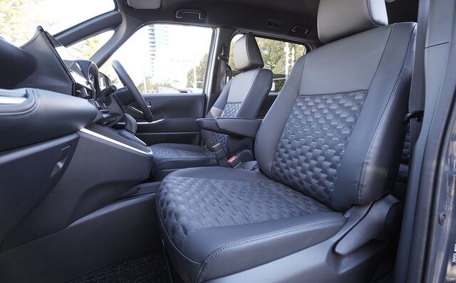 新型トヨタ ヴォクシーに試乗──走りと快適性が大幅に進化|TOYOTA 新型トヨタ ヴォクシーに試乗──走りと快適性が大幅に進化|TOYOTA