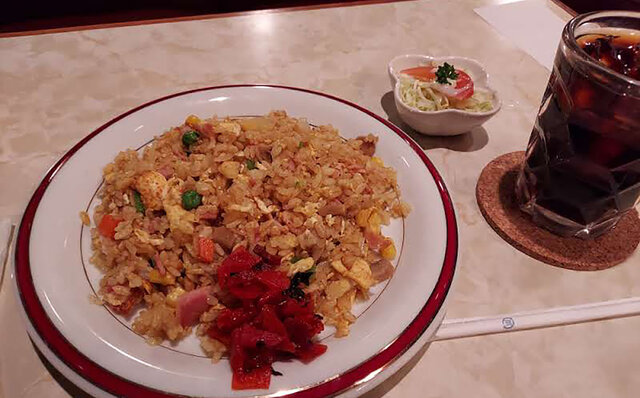 連載エッセイ|#ijichimanのぼやき「昭和の多目的ルーム、『喫茶店』」 連載エッセイ|#ijichimanのぼやき「昭和の多目的ルーム、『喫茶店』」