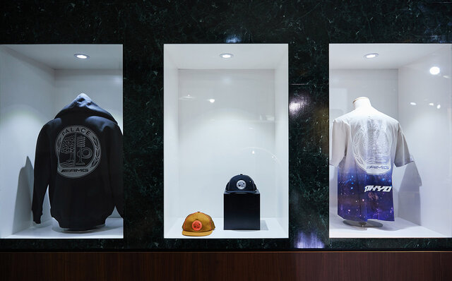 パレス スケートボードとのカプセルコレクションを記念したアートカーが東京に上陸|Mercedes Benz パレス スケートボードとのカプセルコレクションを記念したアートカーが東京に上陸|Mercedes Benz