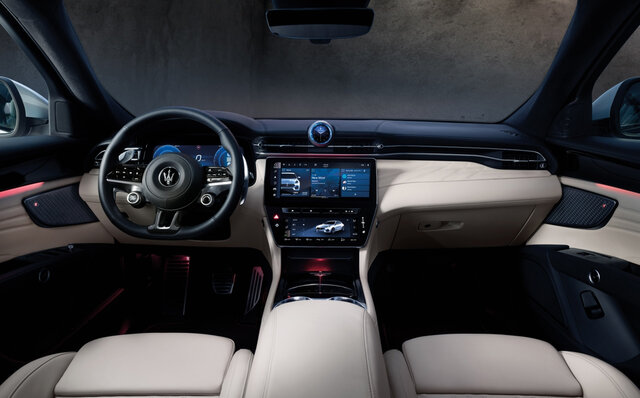 レヴァンテの弟分が登場──マセラティ、新型SUV「グレカーレ」を発表｜Maserati