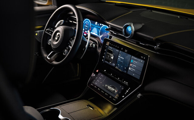 レヴァンテの弟分が登場──マセラティ、新型SUV「グレカーレ」を発表｜Maserati