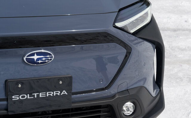 雪道での走破性に感嘆──スバル「ソルテラ」プロトタイプを雪上試乗|SUBARU 雪道での走破性に感嘆──スバル「ソルテラ」プロトタイプを雪上試乗|SUBARU