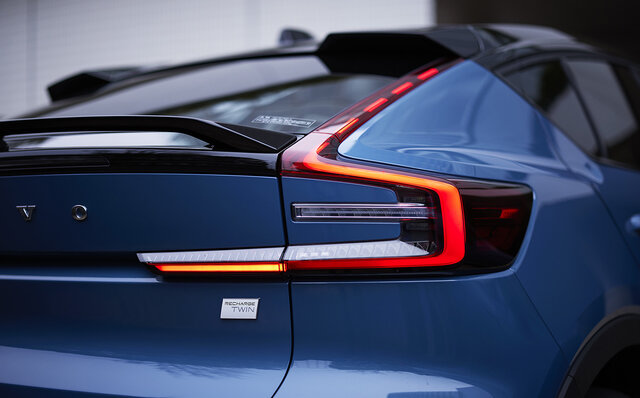 合計出力300kW、0-100km/h加速4.7秒の走りや如何に?──ボルボのBEV「C40」に試乗|VOLVO 合計出力300kW、0-100km/h加速4.7秒の走りや如何に?──ボルボのBEV「C40」に試乗|VOLVO