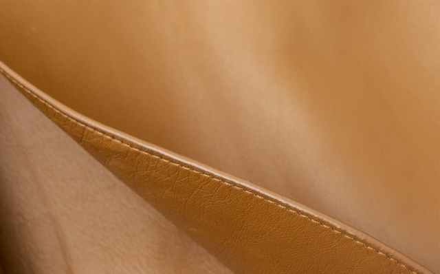 人気の「メイド トゥ オーダー」シリーズに上質な着心地を叶えるグローブレザー素材が登場|GIORGIO ARMANI 人気の「メイド トゥ オーダー」シリーズに上質な着心地を叶えるグローブレザー素材が登場|GIORGIO ARMANI