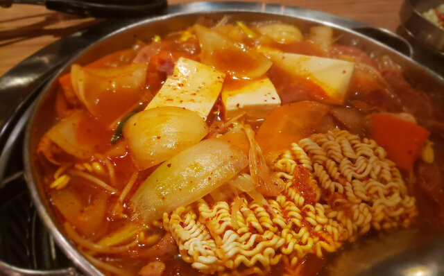 連載エッセイ｜#ijichimanのぼやき「素材の個性を最大化する韓国料理」