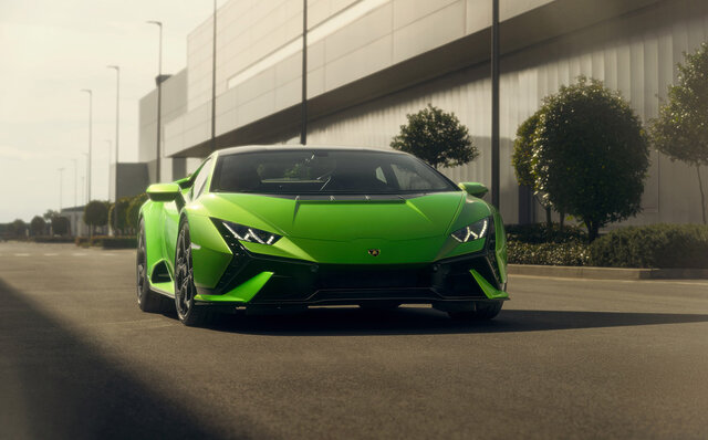 ランボルギーニ ウラカンにV10エンジンを搭載した後輪駆動の新モデル「テクニカ」誕生|Lamborghini ランボルギーニ ウラカンにV10エンジンを搭載した後輪駆動の新モデル「テクニカ」誕生|Lamborghini
