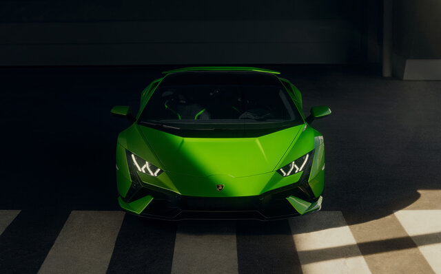 ランボルギーニ ウラカンにV10エンジンを搭載した後輪駆動の新モデル「テクニカ」誕生|Lamborghini ランボルギーニ ウラカンにV10エンジンを搭載した後輪駆動の新モデル「テクニカ」誕生|Lamborghini