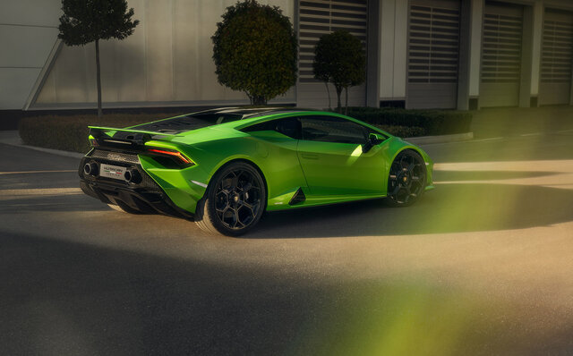 ランボルギーニ ウラカンにV10エンジンを搭載した後輪駆動の新モデル「テクニカ」誕生|Lamborghini ランボルギーニ ウラカンにV10エンジンを搭載した後輪駆動の新モデル「テクニカ」誕生|Lamborghini