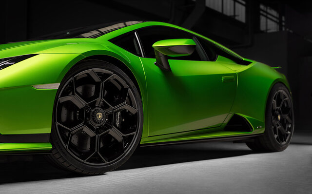 ランボルギーニ ウラカンにV10エンジンを搭載した後輪駆動の新モデル「テクニカ」誕生|Lamborghini ランボルギーニ ウラカンにV10エンジンを搭載した後輪駆動の新モデル「テクニカ」誕生|Lamborghini