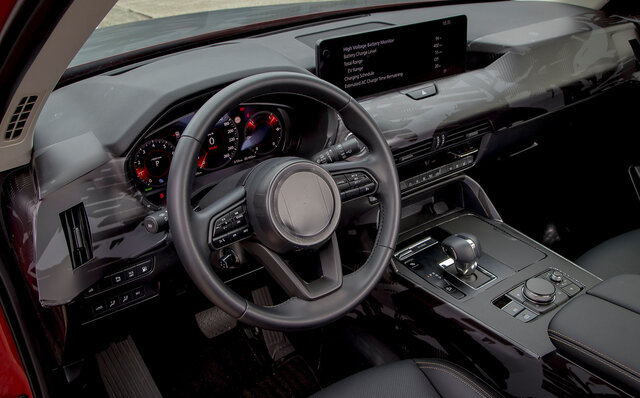 マツダの新型SUV、CX-60のプロトタイプに試乗──ロードスター990Sと同様の足まわりがもたらす走りやいかに?|MAZDA マツダの新型SUV、CX-60のプロトタイプに試乗──ロードスター990Sと同様の足まわりがもたらす走りやいかに?|MAZDA