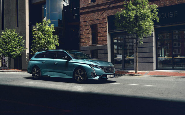 ステランティスが新型プジョー308と308SWの日本での販売を開始|PEUGEOT ステランティスが新型プジョー308と308SWの日本での販売を開始|PEUGEOT