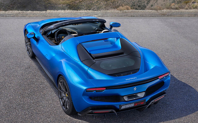 フェラーリ、830hpのハイブリッドオープン「296GTS」を発表｜Ferrari