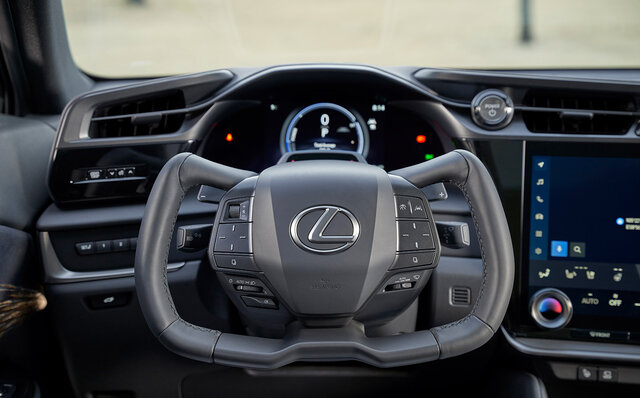 レクサス初となるバッテリーEV専用モデル「RZ」がワールドプレミア|LEXUS レクサス初となるバッテリーEV専用モデル「RZ」がワールドプレミア|LEXUS