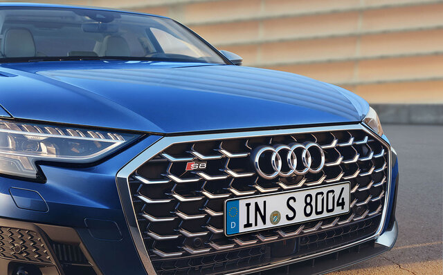 大幅なアップデートを果たしたアウディA8が登場｜Audi