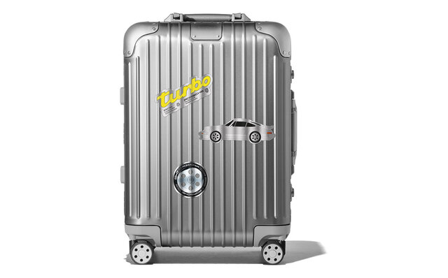 リモワ×ポルシェがコラボレーション!初代ポルシェ911から着想を得たハンドキャリーケースが登場|RIMOWA リモワ×ポルシェがコラボレーション!初代ポルシェ911から着想を得たハンドキャリーケースが登場|RIMOWA