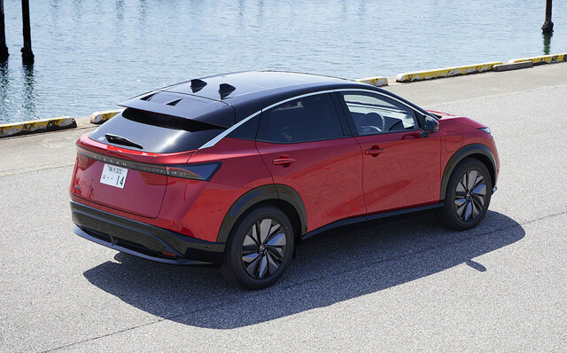 日産渾身のBEV「アリア」についに試乗、その走りをリポート｜NISSAN