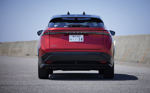 日産渾身のBEV「アリア」についに試乗、その走りをリポート｜NISSAN