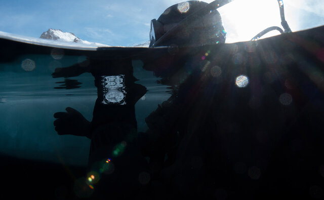 ピュアな印象を放つ白ダイバーズ。新作「BR 03-92 ダイバー ホワイト」｜Bell & Ross