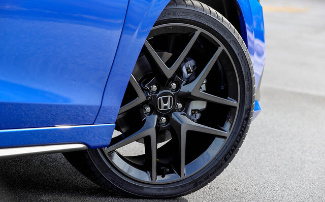 ホンダ シビックe:HEVに試乗──ICEと同様のファンな走りはキープされているのか?|HONDA ホンダ シビックe:HEVに試乗──ICEと同様のファンな走りはキープされているのか?|HONDA