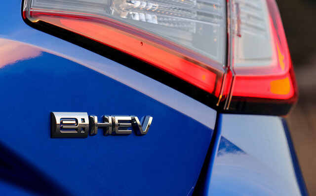 ホンダ シビックe:HEVに試乗──ICEと同様のファンな走りはキープされているのか?|HONDA ホンダ シビックe:HEVに試乗──ICEと同様のファンな走りはキープされているのか?|HONDA
