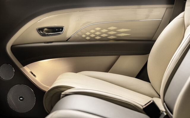“ウェルネス”をキーワードに掲げたベンテイガの最上級ロングホイールモデルが登場|Bentley “ウェルネス”をキーワードに掲げたベンテイガの最上級ロングホイールモデルが登場|Bentley