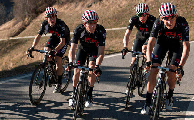レジェンドサイクリストのファビアン・カンチェラーラとチューダーがプロサイクリングチームを発足|TUDOR