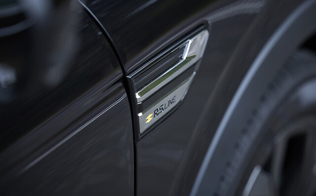 ルノー アルカナに試乗──F1マシン由来のハイブリッドシステムを搭載したクーペSUVの走りとは？｜Renault