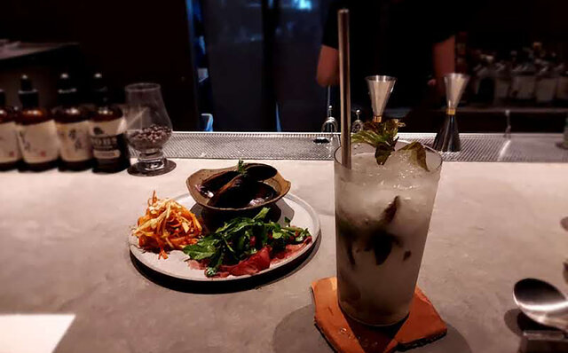 酒粕がクラフトジンに。サステナブルを実現する東京リバーサイド蒸溜所|EAT 酒粕がクラフトジンに。サステナブルを実現する東京リバーサイド蒸溜所|EAT