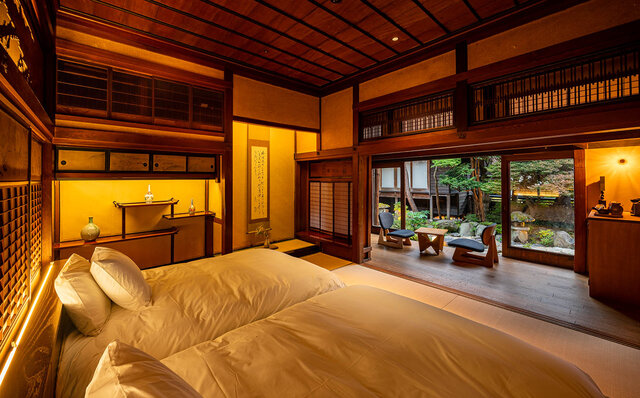 日本酒LOVER必見! 復活酒蔵併設の個性派宿で一夜を過ごす、唯一無二の体験「BYAKU Narai」|TRAVEL 日本酒LOVER必見! 復活酒蔵併設の個性派宿で一夜を過ごす、唯一無二の体験「BYAKU Narai」|TRAVEL