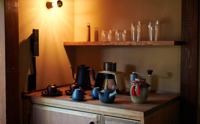 日本酒LOVER必見! 復活酒蔵併設の個性派宿で一夜を過ごす、唯一無二の体験「BYAKU Narai」|TRAVEL 日本酒LOVER必見! 復活酒蔵併設の個性派宿で一夜を過ごす、唯一無二の体験「BYAKU Narai」|TRAVEL