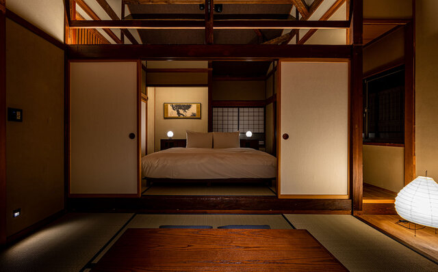 日本酒LOVER必見! 復活酒蔵併設の個性派宿で一夜を過ごす、唯一無二の体験「BYAKU Narai」|TRAVEL 日本酒LOVER必見! 復活酒蔵併設の個性派宿で一夜を過ごす、唯一無二の体験「BYAKU Narai」|TRAVEL