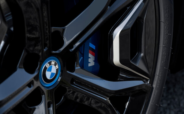 BMW iXシリーズにMを冠したトップモデルiX M60を導入|BMW BMW iXシリーズにMを冠したトップモデルiX M60を導入|BMW