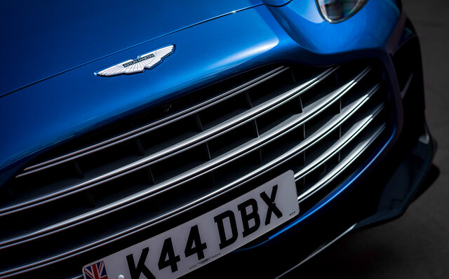 世界でもっともパワフルなSUV「アストンマーティンDBX707」に試乗──オーバー700psのパワーがもたらす走りとは｜ASTON MARTIN