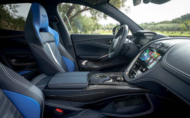 世界でもっともパワフルなSUV「アストンマーティンDBX707」に試乗──オーバー700psのパワーがもたらす走りとは｜ASTON MARTIN