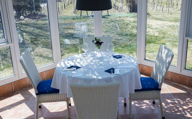 ワインも食材も地元愛! ペアリングディナー初心者にぜひお勧めしたい、破格コスパの絶品イタリア料理|TRAVEL ワインも食材も地元愛! ペアリングディナー初心者にぜひお勧めしたい、破格コスパの絶品イタリア料理|TRAVEL