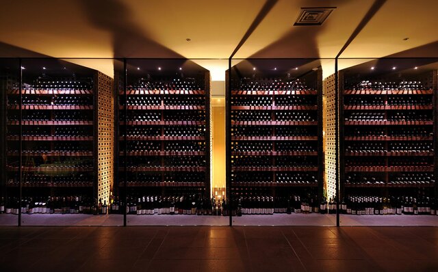 ワインも食材も地元愛! ペアリングディナー初心者にぜひお勧めしたい、破格コスパの絶品イタリア料理|TRAVEL ワインも食材も地元愛! ペアリングディナー初心者にぜひお勧めしたい、破格コスパの絶品イタリア料理|TRAVEL