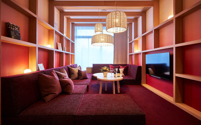 ワインも食材も地元愛! ペアリングディナー初心者にぜひお勧めしたい、破格コスパの絶品イタリア料理|TRAVEL ワインも食材も地元愛! ペアリングディナー初心者にぜひお勧めしたい、破格コスパの絶品イタリア料理|TRAVEL