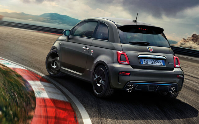 アバルト595に個性的なエクステリアを備えたMT仕様の新グレードF595が誕生 |ABARTH アバルト595に個性的なエクステリアを備えたMT仕様の新グレードF595が誕生 |ABARTH