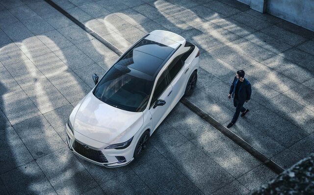 次世代レクサス第4弾モデル「RX」がワールドプレミア|LEXUS 次世代レクサス第4弾モデル「RX」がワールドプレミア|LEXUS