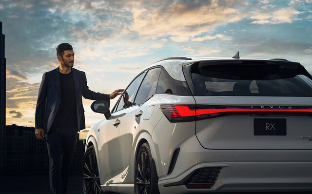 次世代レクサス第4弾モデル「RX」がワールドプレミア|LEXUS 次世代レクサス第4弾モデル「RX」がワールドプレミア|LEXUS