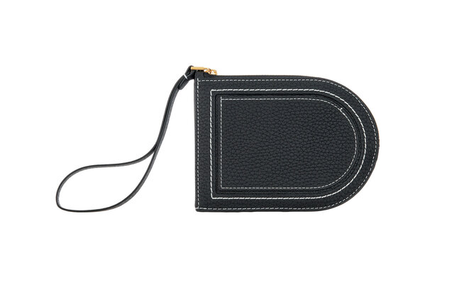 予測不可能な新しい旅への招待 デルヴォーがポップアップストアを表参道ヒルズにオープン❘DELVAUX 予測不可能な新しい旅への招待 デルヴォーがポップアップストアを表参道ヒルズにオープン❘DELVAUX