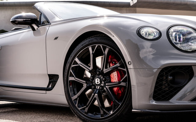 走りも、見た目もスポーティに進化したコンチネンタルGT SとGTC Sが誕生｜Bentley