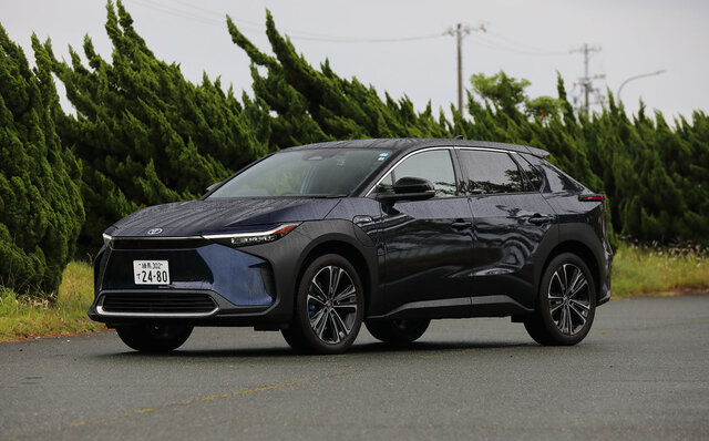 トヨタとスバルが共同開発したSUV型BEV、bZ4Xとソルテラに試乗　その乗り味の違いに迫る｜TOYOTA  SUBARU