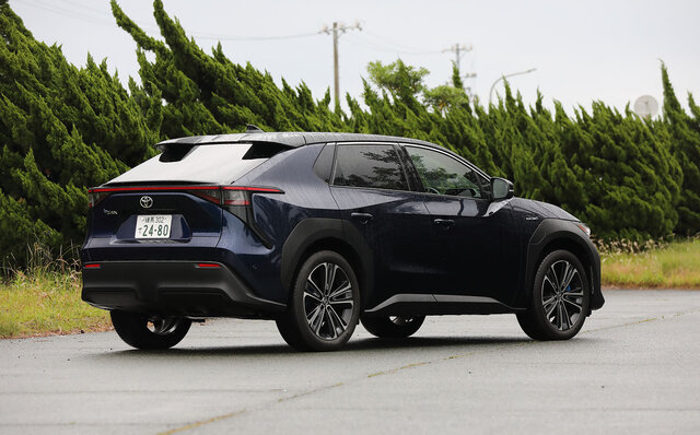 トヨタとスバルが共同開発したSUV型BEV、bZ4Xとソルテラに試乗　その乗り味の違いに迫る｜TOYOTA  SUBARU