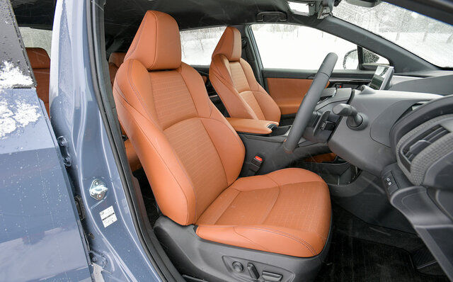 トヨタとスバルが共同開発したSUV型BEV、bZ4Xとソルテラに試乗　その乗り味の違いに迫る｜TOYOTA  SUBARU