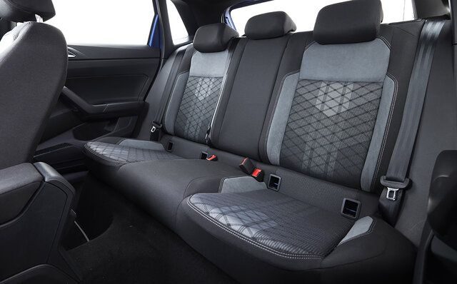 新型フォルクスワーゲン ポロに試乗──フォルクスワーゲンの底力を実感|Volkswagen 新型フォルクスワーゲン ポロに試乗──フォルクスワーゲンの底力を実感|Volkswagen